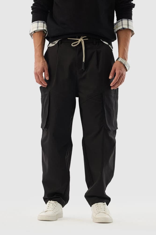 Relaxed Fit Polyester Solid Cargo Pants