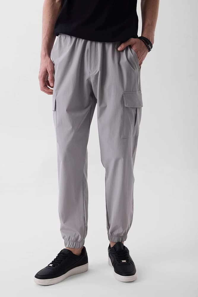 Regular Fit Nylon Plain Cargo Pants
