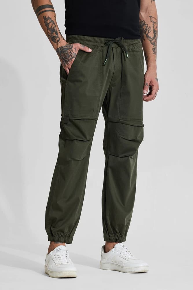Relaxed Fit Cotton Solid Joggers & Trackpants