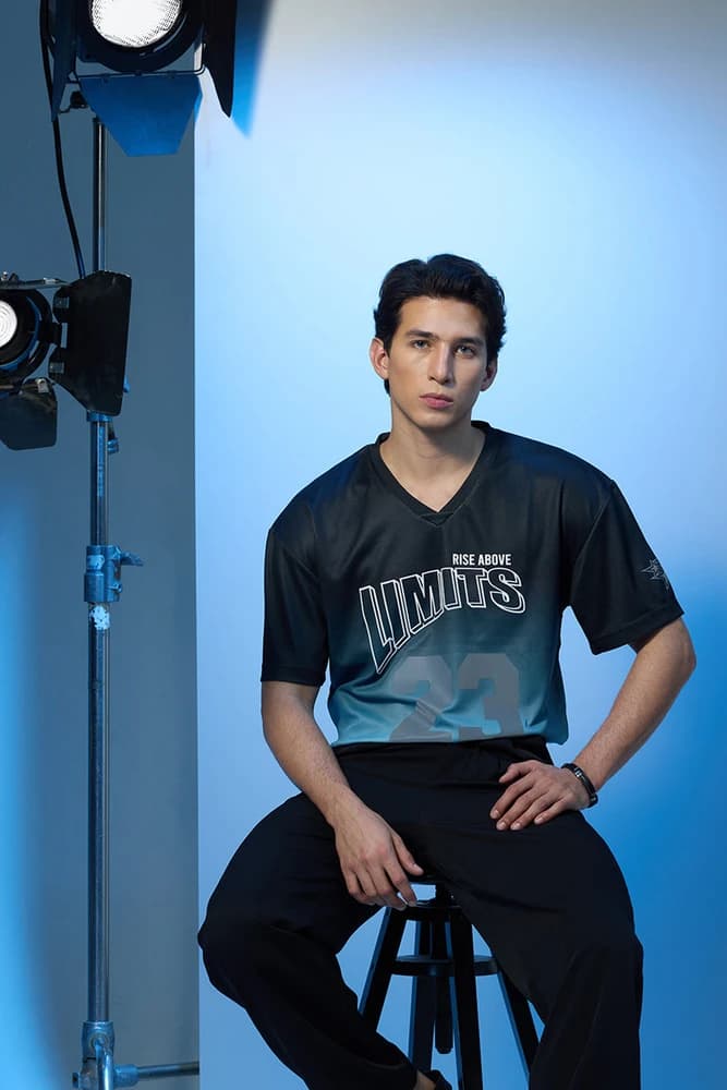 Oversized Fit Polyester Graphic Print T-Shirts