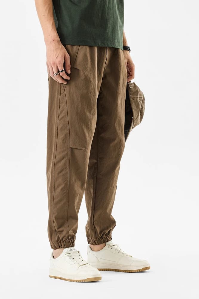Relaxed Fit Polyester Solid Joggers & Trackpants