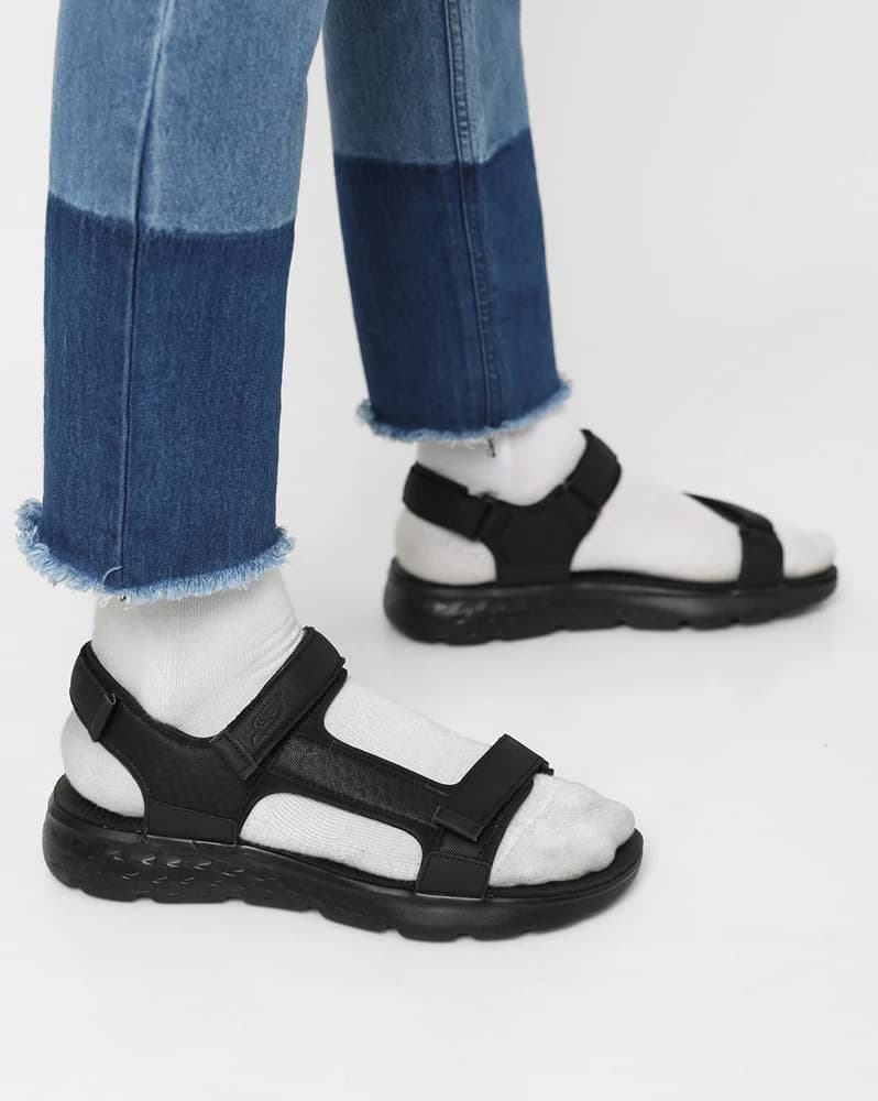 On-The-Go 400 Explorer Strappy Sandals