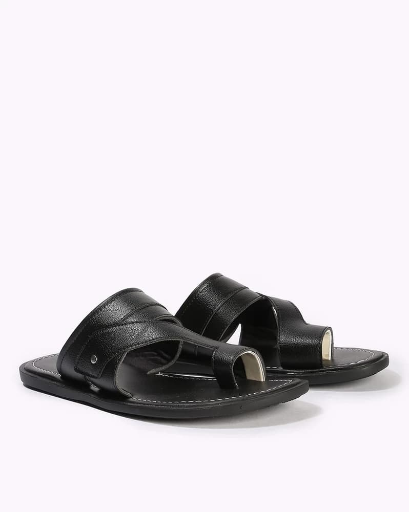Men Toe-Ring Slip-On Sandals