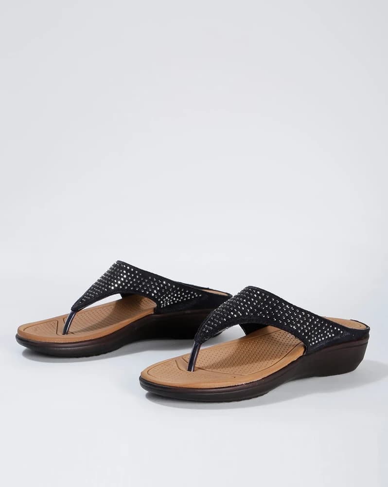 Embellished Thong-Strap Flat Sandals