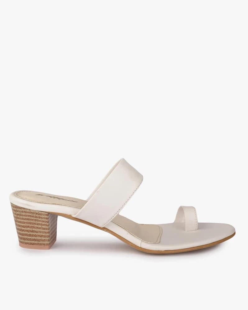 Toe-Ring Chunky Heeled Sandals