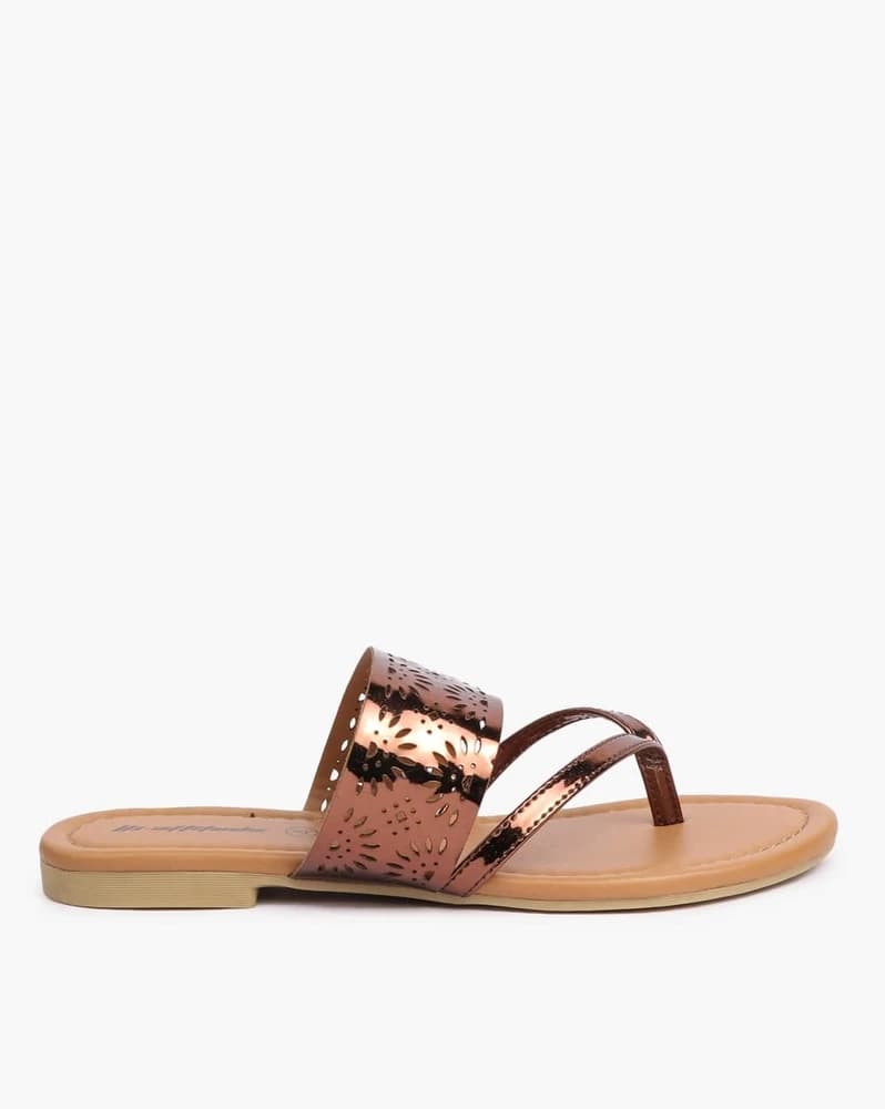 Women Metallic Strap Flat Sandals