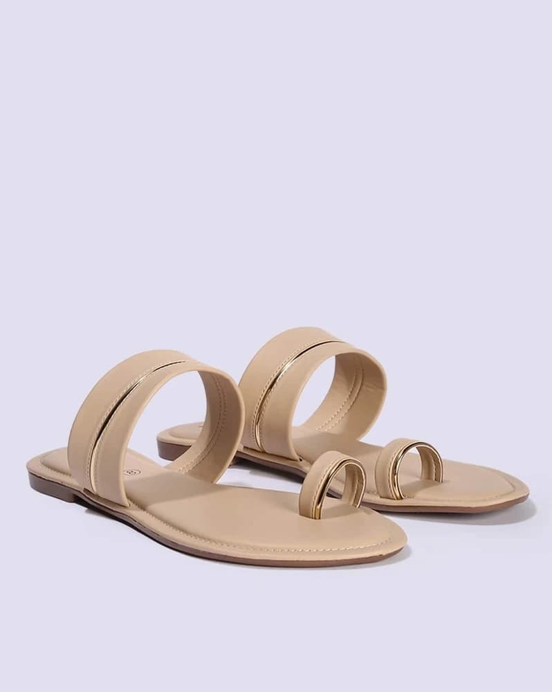 Women Toe-Ring Sandals
