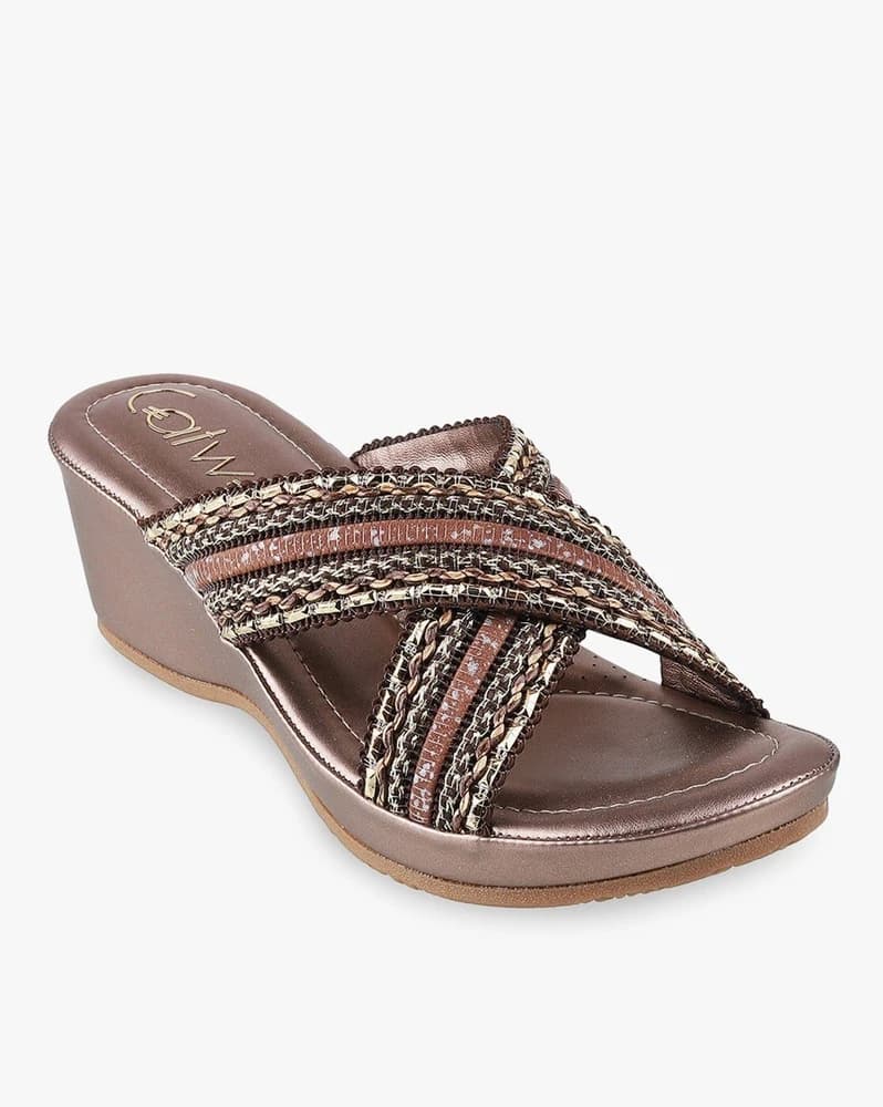 Women Criss-Cross Strap Round-Toe Wedges