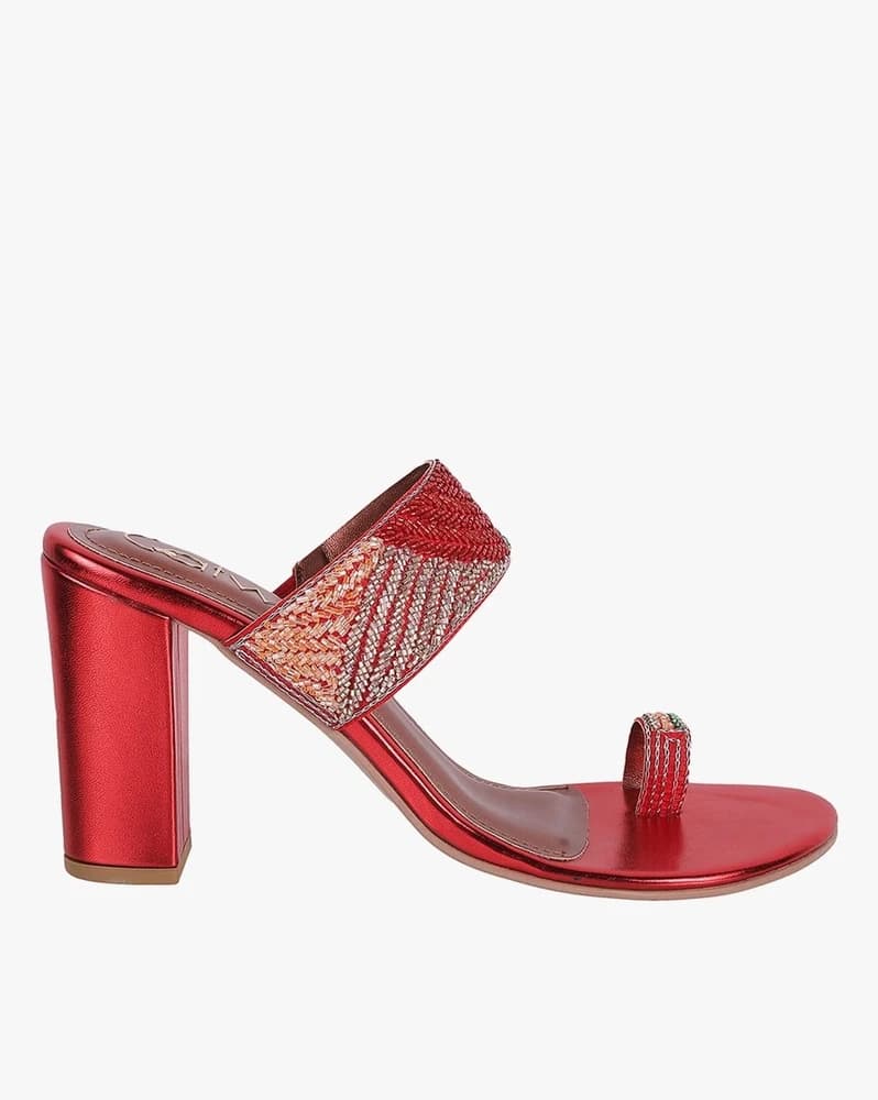 Women Embellished Toe-Ring Chunky-Heeled Sandals