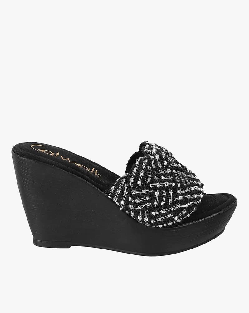 Women Round-Toe Wedges