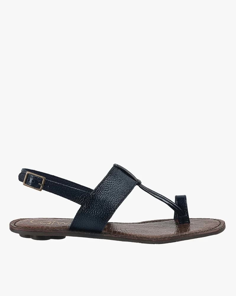 Women Croc-Embossed Toe-Ring Flat Sandals