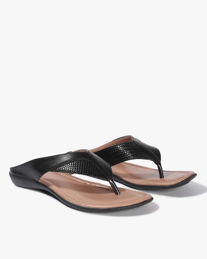 Women Textured Thong-Strap Sandals