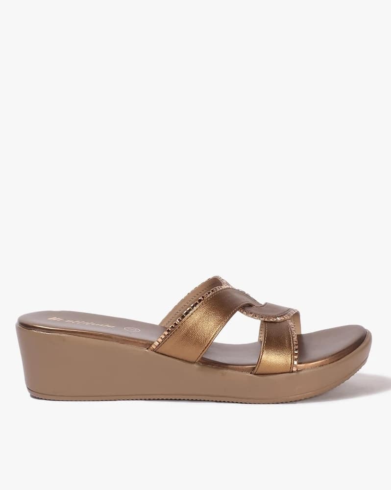 Women Embellished Wedge Sandals