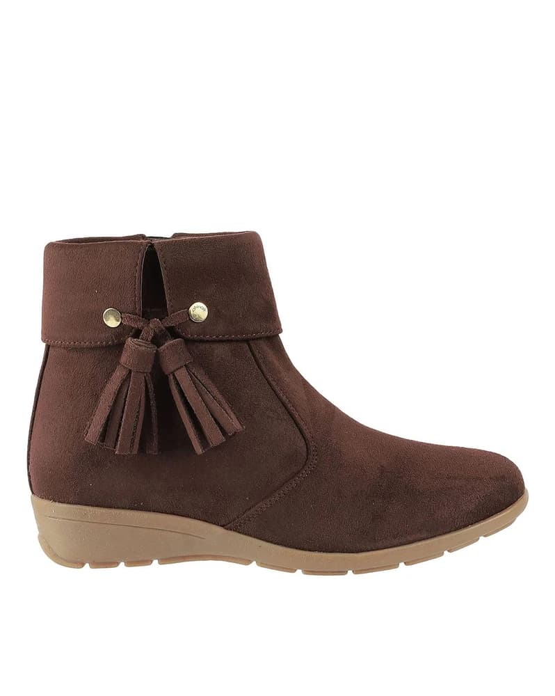 Women Ankle-Length Boots with Zip Closure