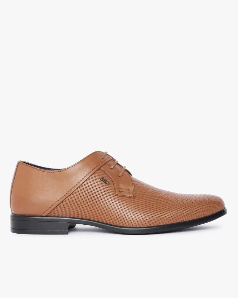 Textured Low-Top Lace-Up Shoes