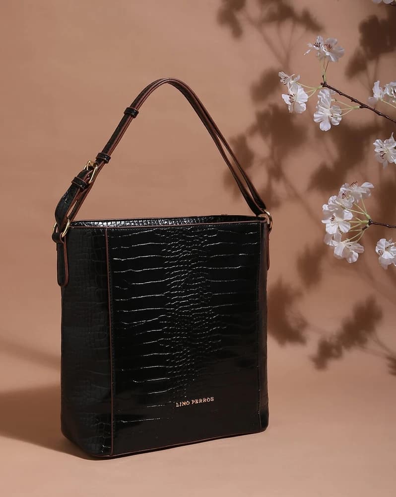 Reptilian Pattern Shoulder Bag