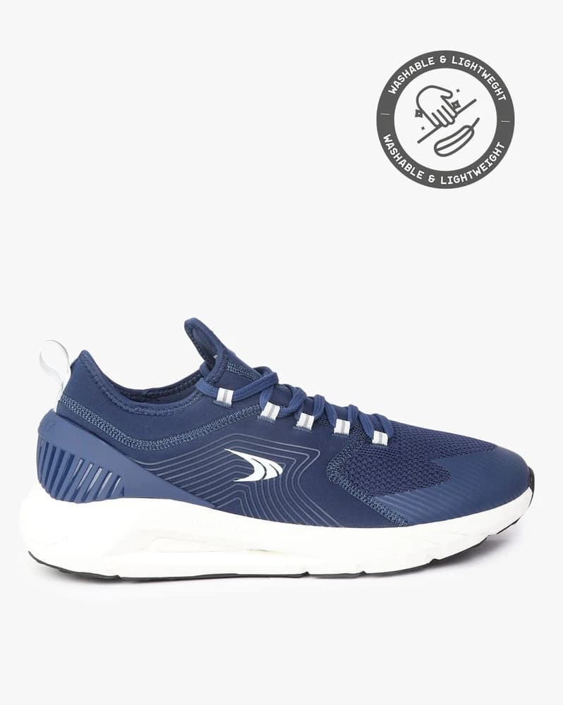 Men Strider Lace-Up Running Shoes