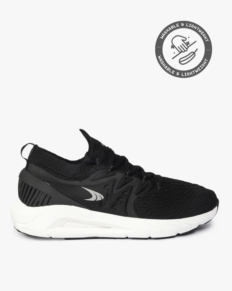 Men Strider Lace-Up Running Shoes