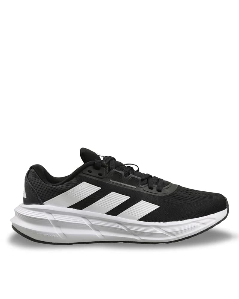 Questar 3 Lace-Up Running Shoes