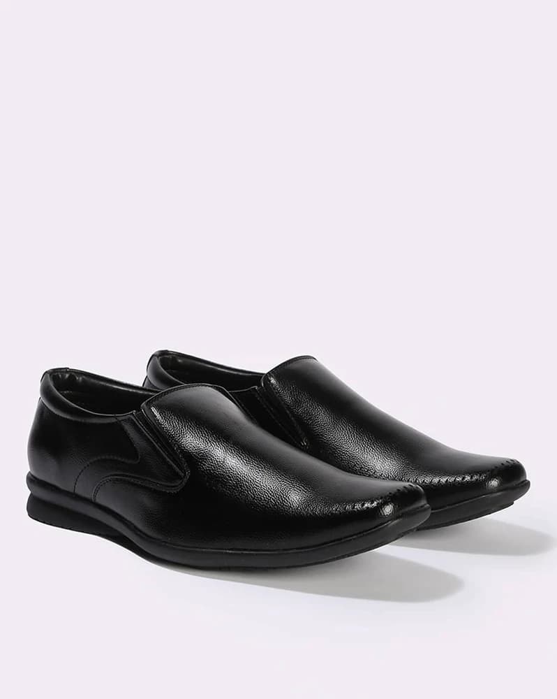 Men Plain-Toe Slip-On Shoes