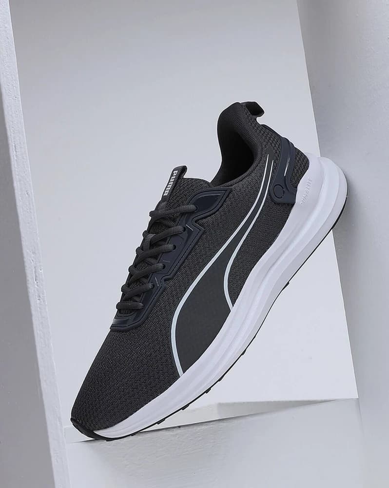 Men Mile On Lace-Up Shoes