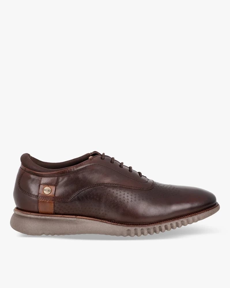 Men Low-Top Lace-Up Shoes