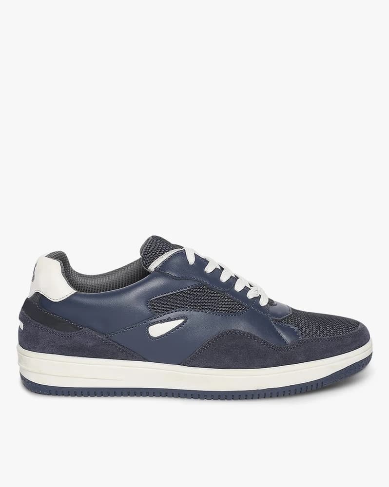 Men Low-Top Lace-Up Shoes