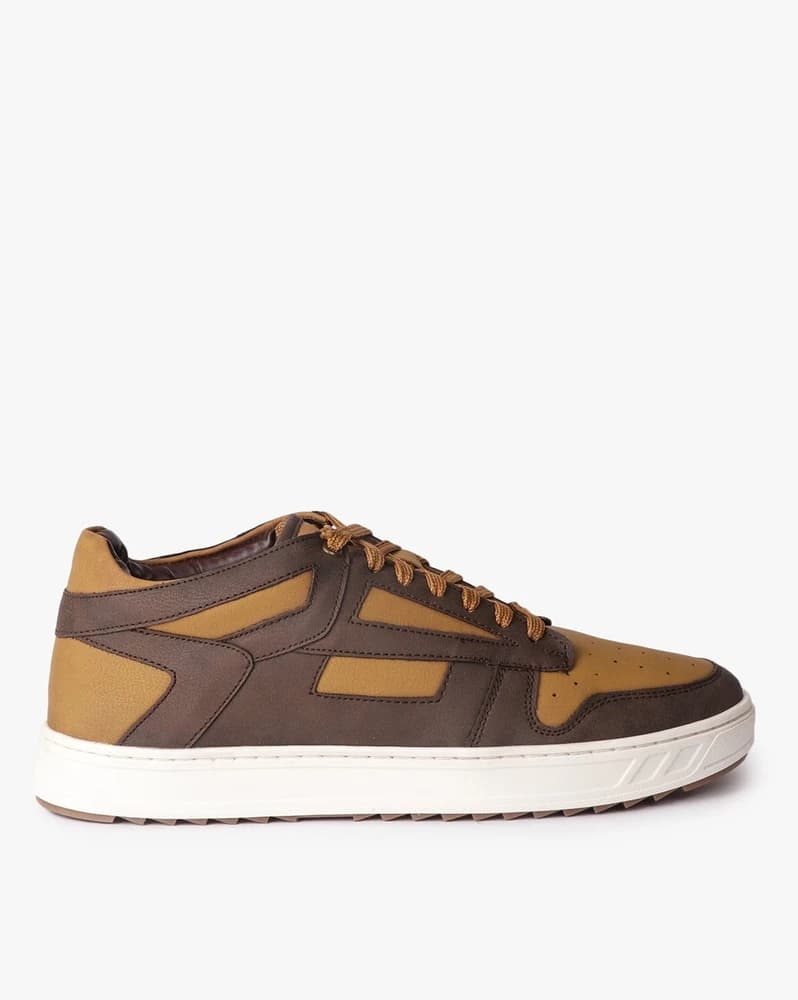 Round-Toe Lace-Up Shoes