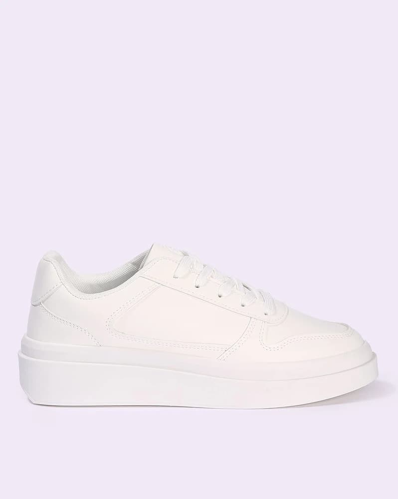 Women Low-Top Lace-Up Casual Shoes