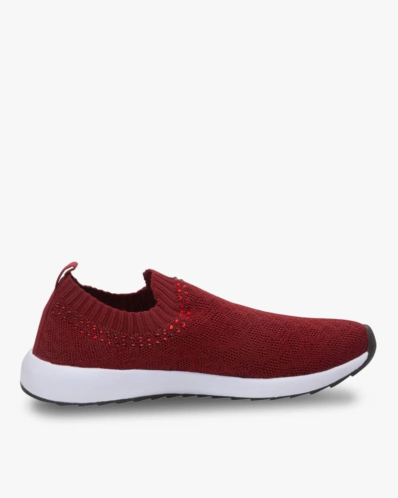 Women W15 Textured Slip-On Flat Shoes