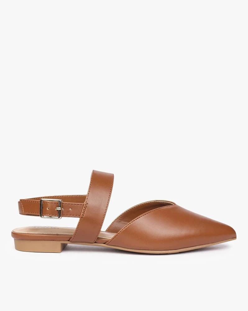 Pointed-Toe Slingback Shoes with Buckle Fastening