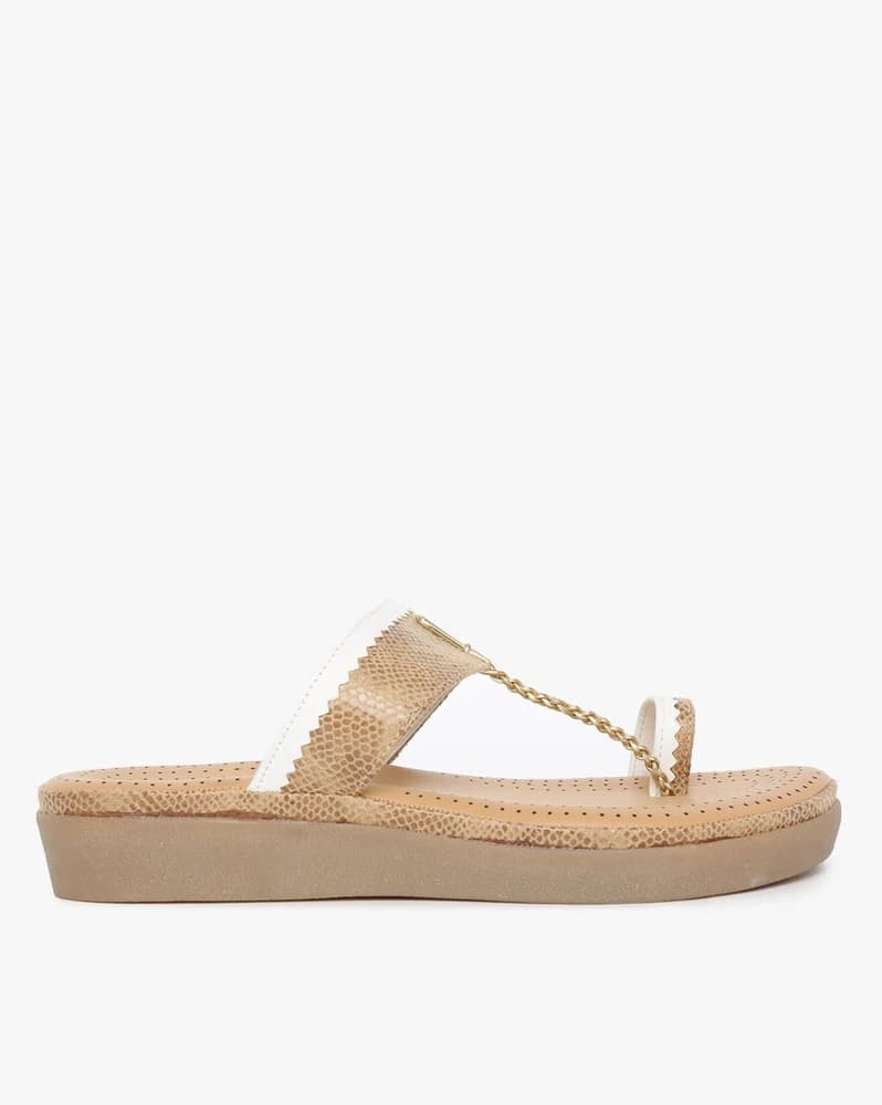 Textured Toe-Ring Flat Sandals