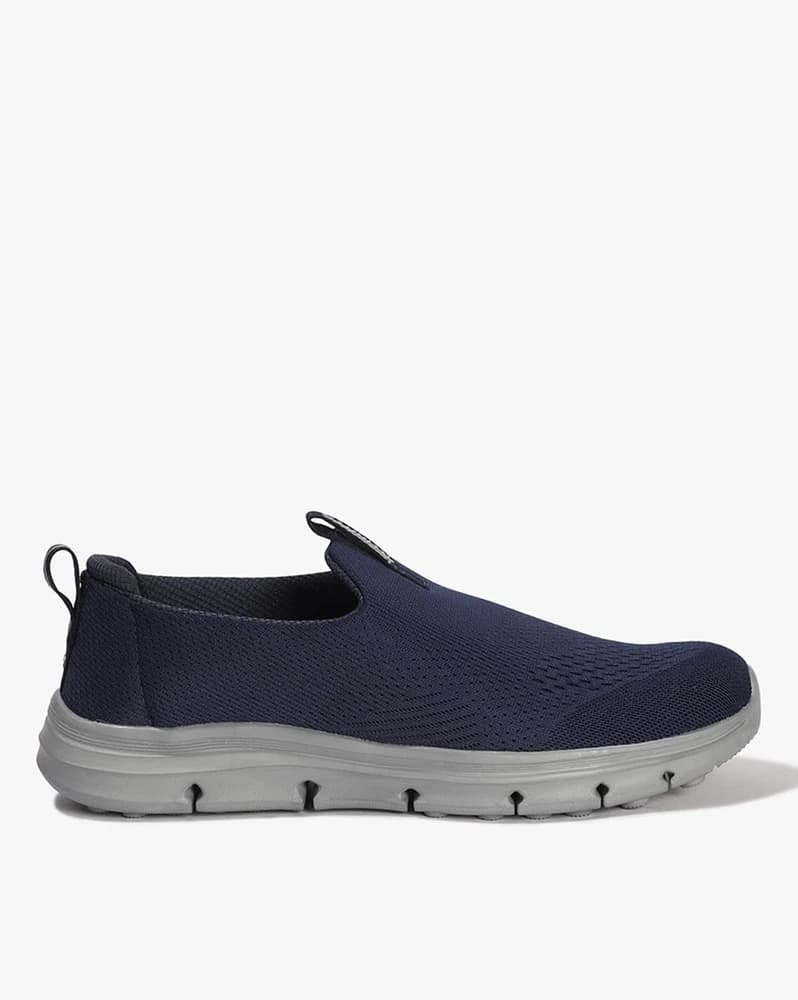 Men Low-Top Slip-On Walking Shoes