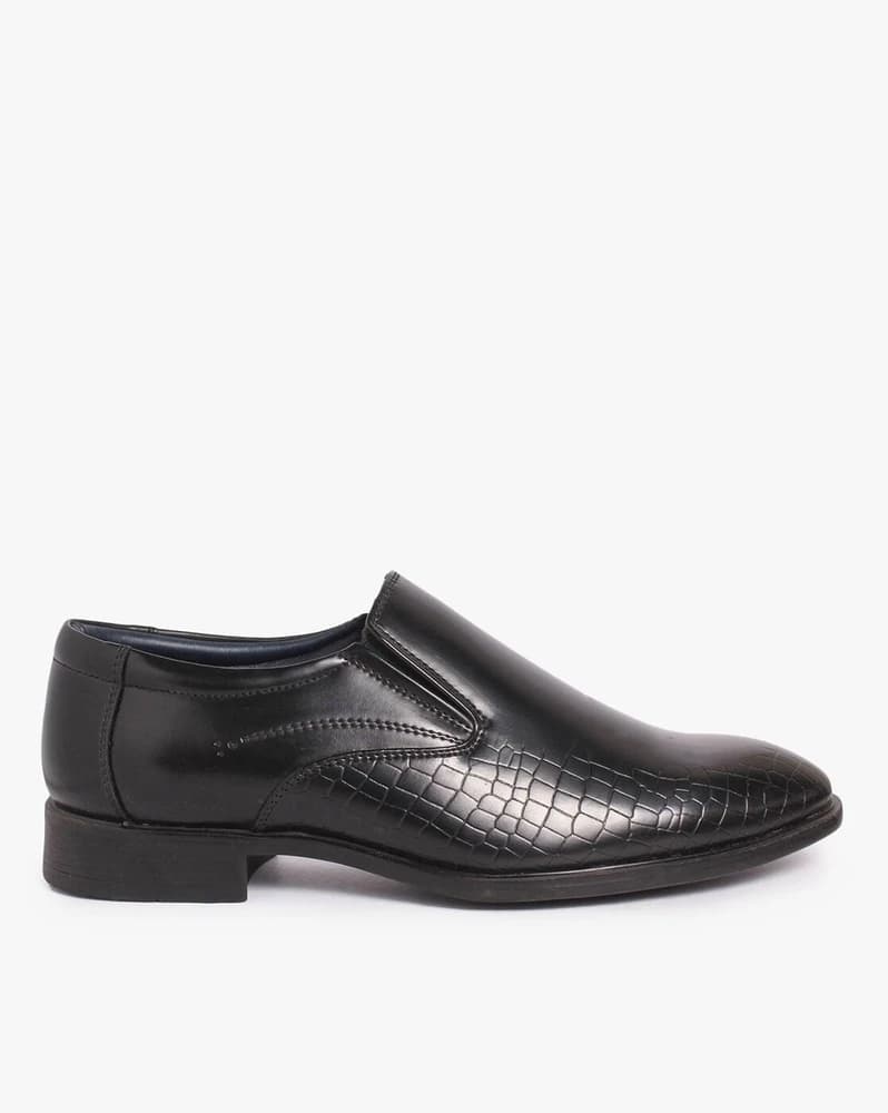 Men Reptilian Pattern Slip-On Shoes