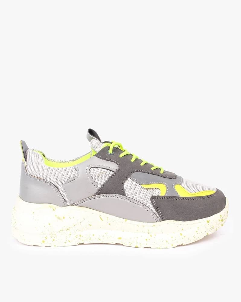 Men Low-Top Lace-Up Shoes